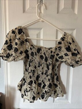 Rue21 Cream Puff-Sleeve Smocked Top with Black Floral Print